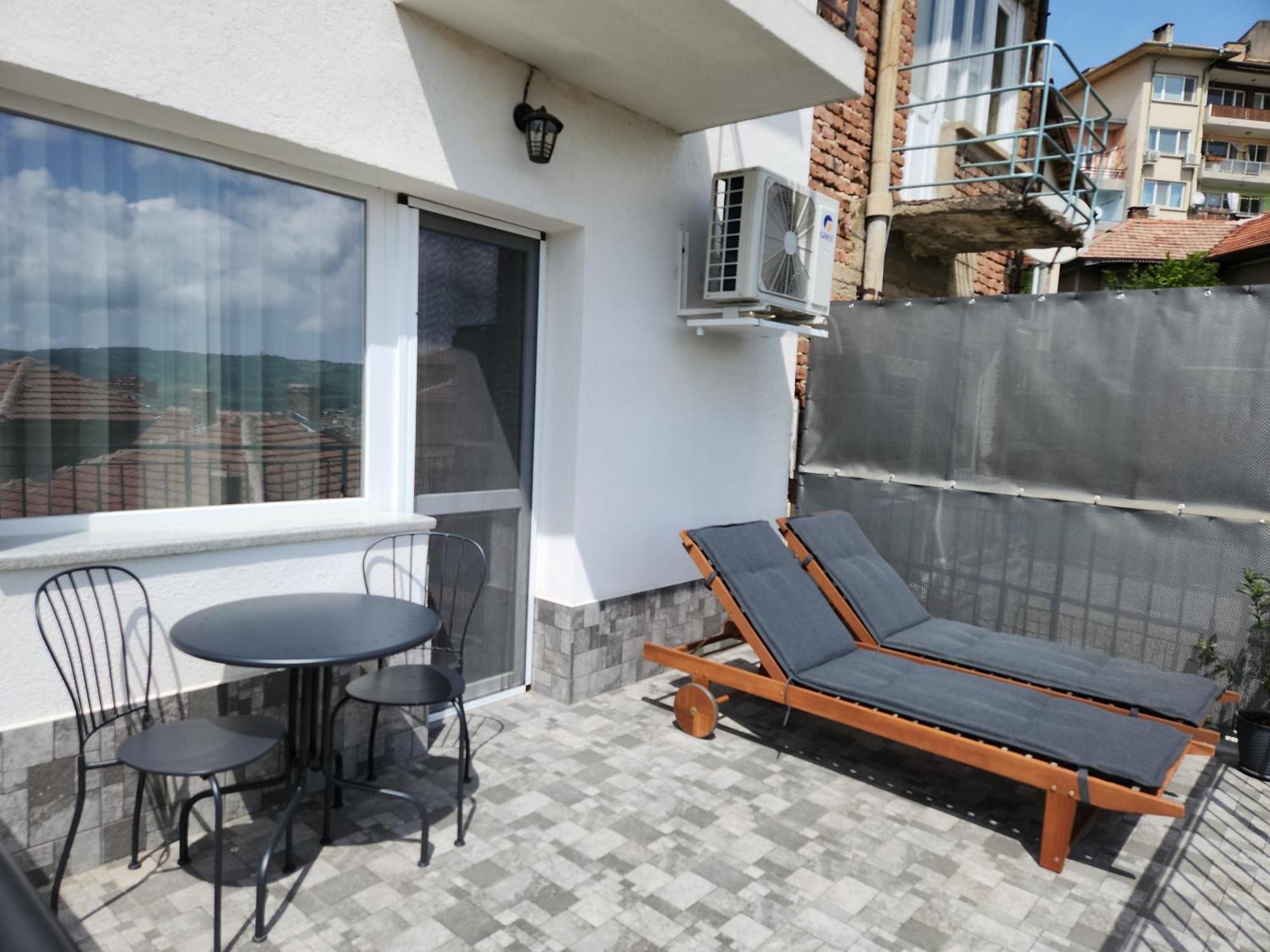 Panoramna - Guest Rooms Veliko Turnovo Bagian luar foto